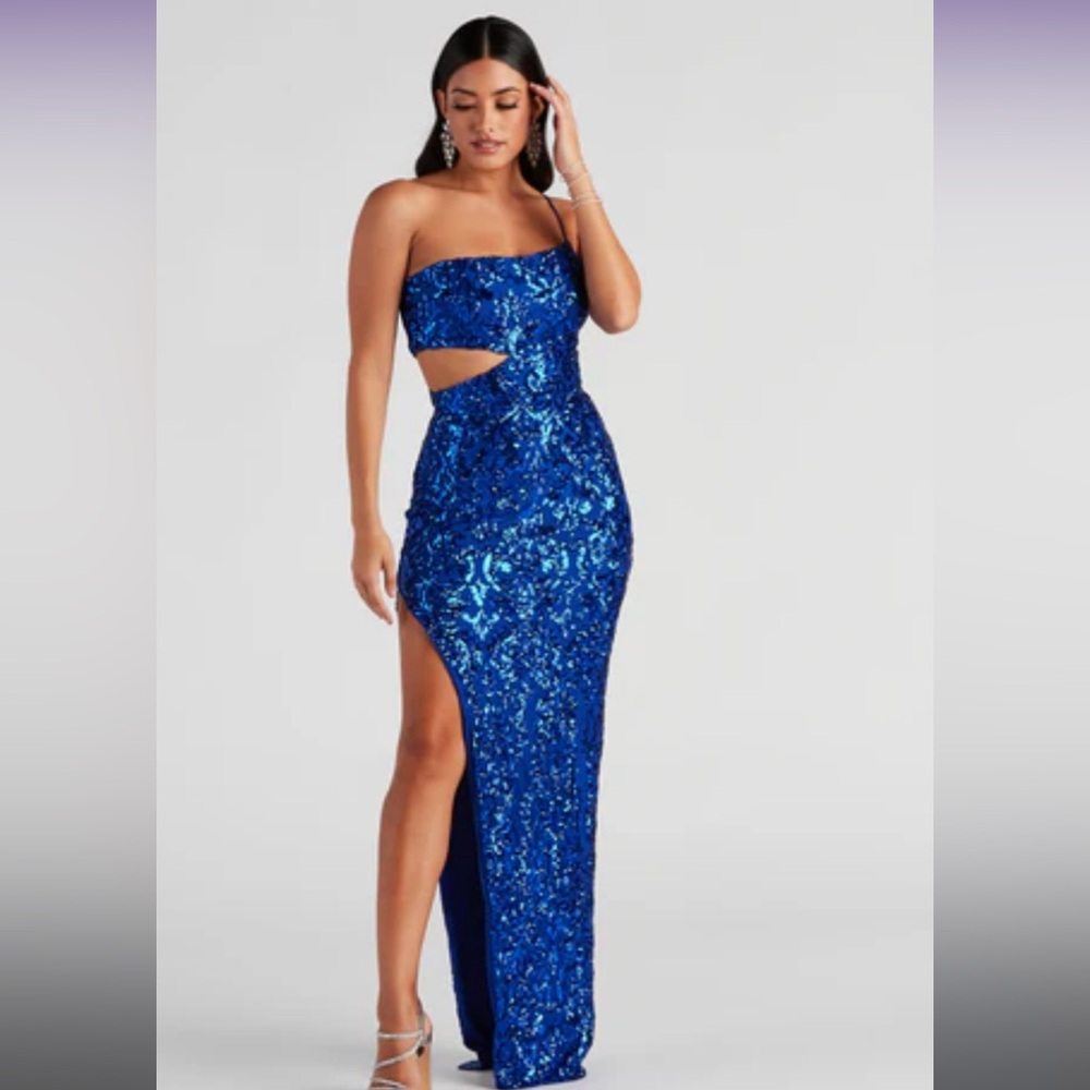 Lenny Formal sequin dress. Royal blue, cut out, size Large. Worn once.